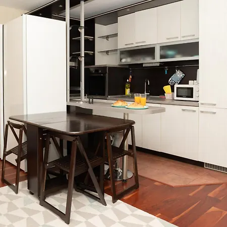 Charming 1br Steps From South Park Sofia
